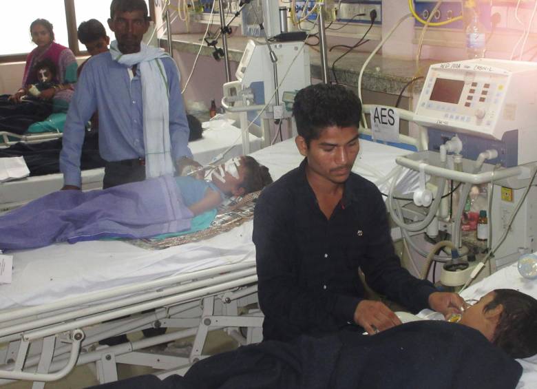 Mueren 64 niños en un hospital de India