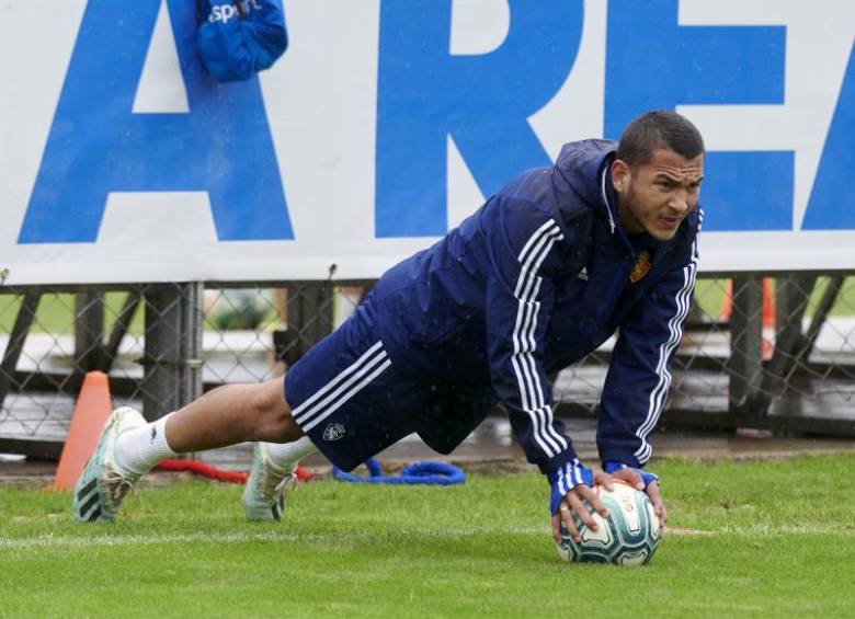 El delantero colombiano, Luis Suárez marcó 19 goles en la temporada con el Real Zaragoza. FOTO REAL ZARAGOZA