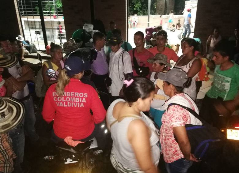Así pasaron la noche los afectados por la creciente del Cauca