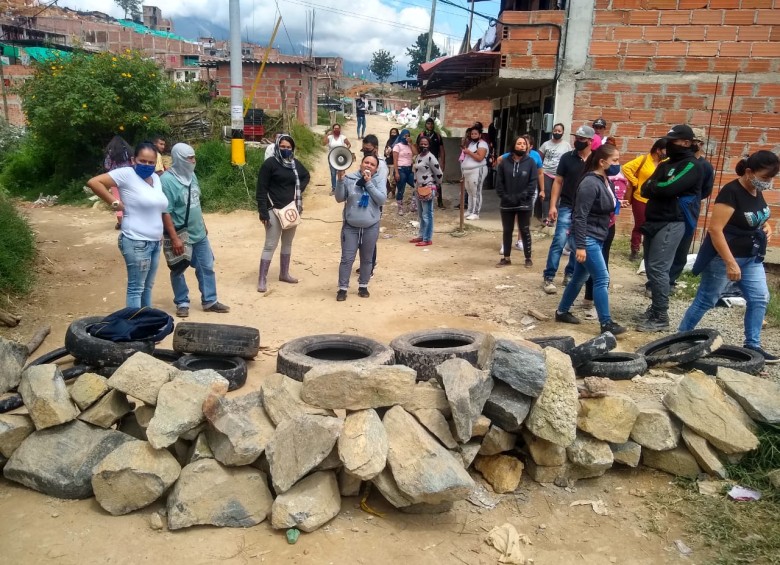 Protesta en Bello por operativo de desalojo de 90 predios