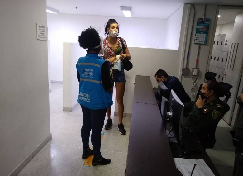 Este es el momento en el que la Personería intervino en esta situación, en el Centro de Traslado por Protección. FOTO CORTESÍA PERSONERÍA