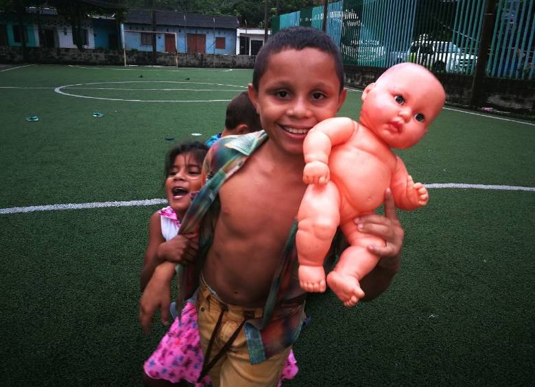 Así pasaron la noche los afectados por la creciente del Cauca