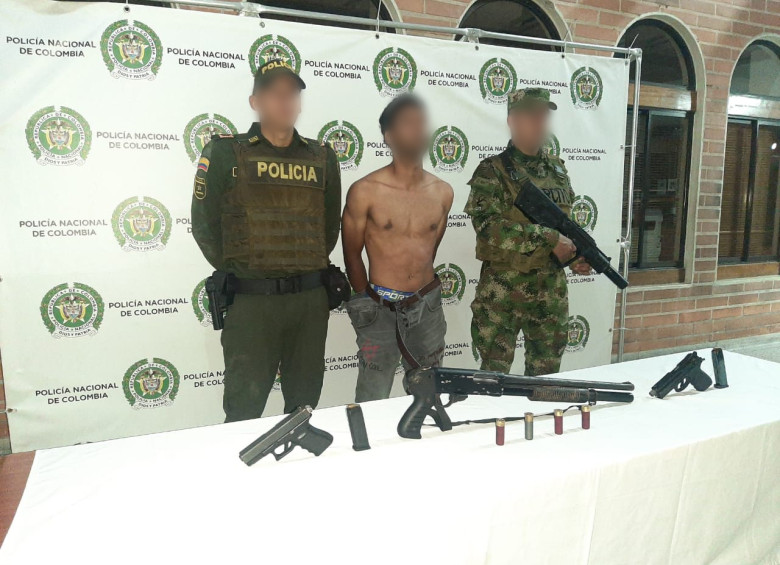 Fue capturado tras un asesinato múltiple en un local comercial de San Javier. Foto: Policía. 