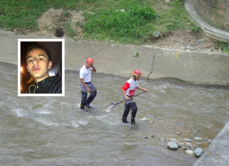 El joven cayó a la canalización de la carrera 76 en el sector de Belén y las autoridades lo buscan. FOTO ARCHIVO Y CORTESÍA