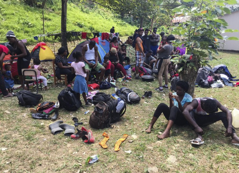 Este grupo de haitianos llegó a Obaldía el 13 de febrero, después de dos días de trayecto a pie por el monte.