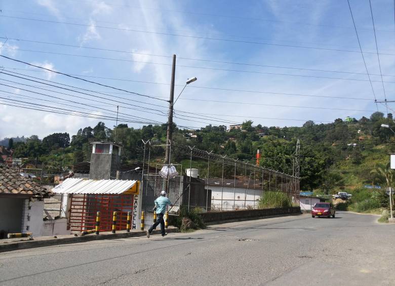 Este es el Centro de Reflexión Carcelaria de La Estrella, ubicado en el casco urbano de la localidad. FOTO: Nelson Matta Colorado.