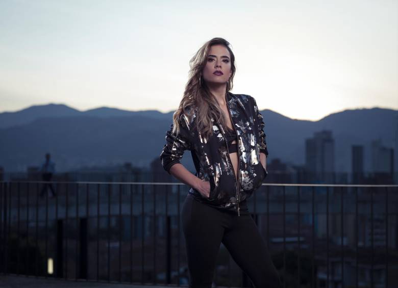 Carolina Ramírez personifica a Yeimy Montoya. FOTO cortesía de Caracol