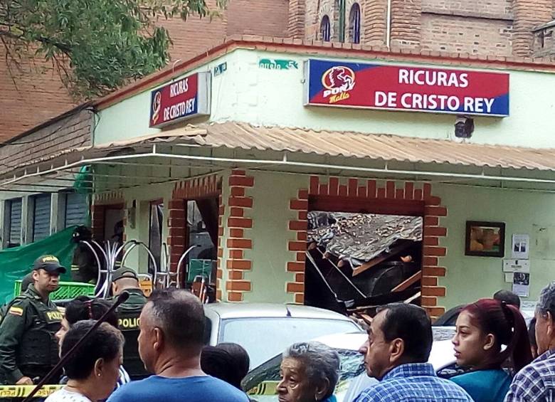 Dos heridos por desplome de techo en panadería del barrio Cristo Rey
