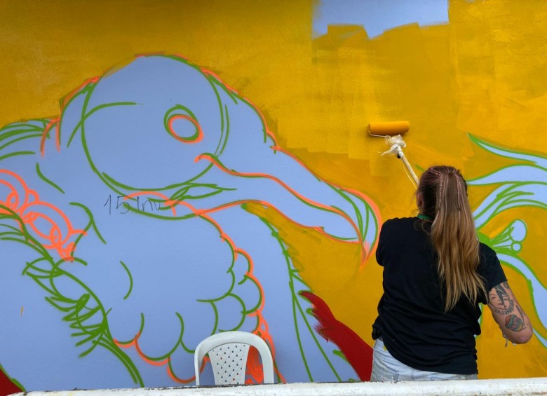 Con arte urbano, la avenida Guayabal cambia de cara 