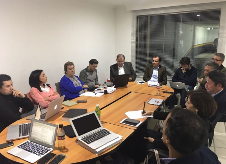 La reunión se desarrolló en la noche del lunes. FOTO COLPRENSA