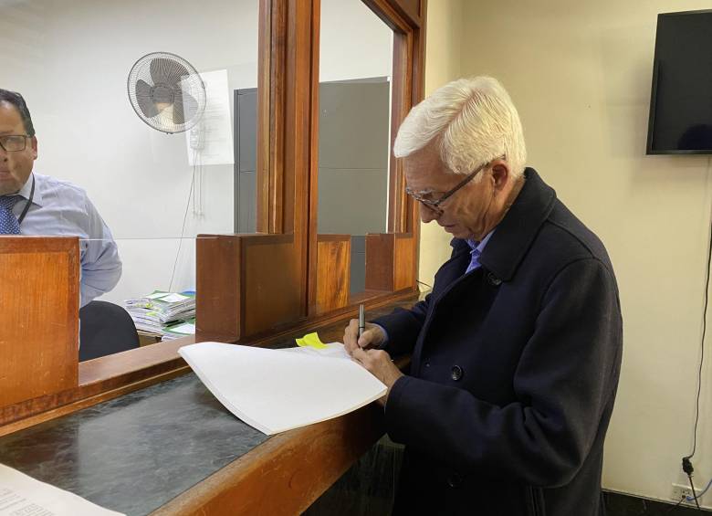 Jorge Robledo asegura que el artículo 92 de la Ley es inconstitucional. FOTO: @JERobledo.
