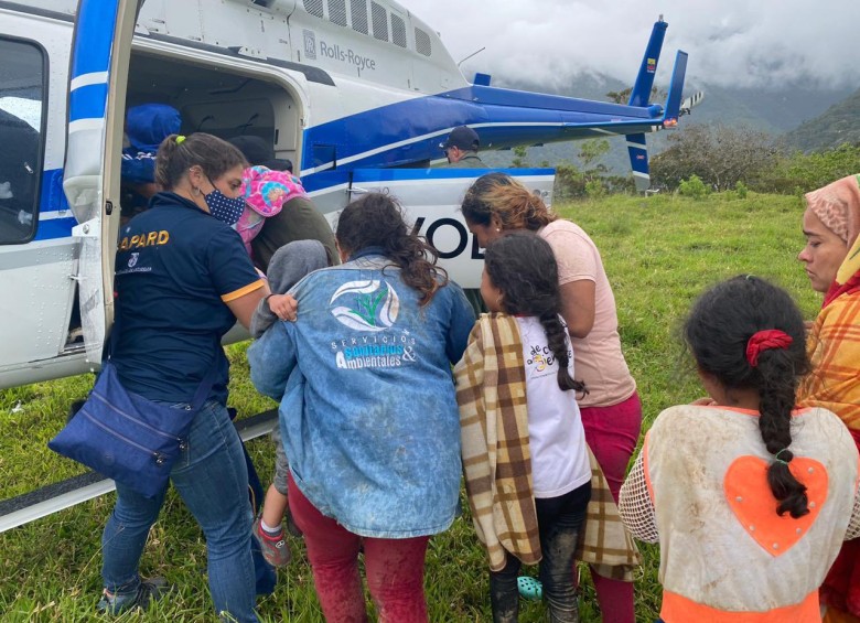 Dabeiba es uno de los municipios más afectados por las fuertes lluvias presentadas en Antioquia. Las autoridades reportaron tres muertos y varios desaparecidos en el municipio. FOTO DAPARD