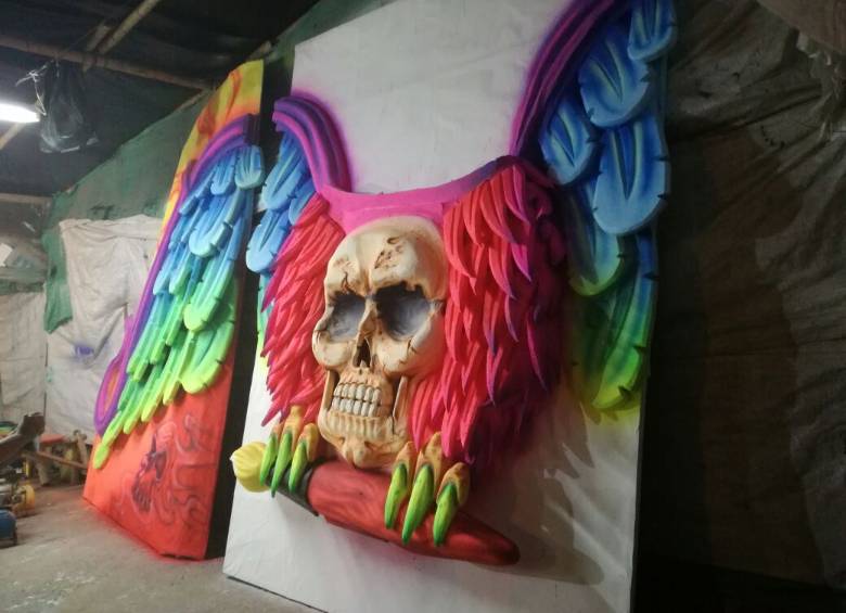 Listos para el Carnaval de negros y blancos 
