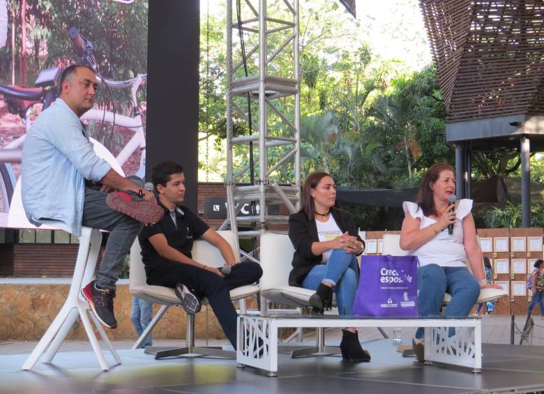 Los talleres se realizan en los Cedezos de Medellín y sus corregimientos. FOTO: CORTESÍA