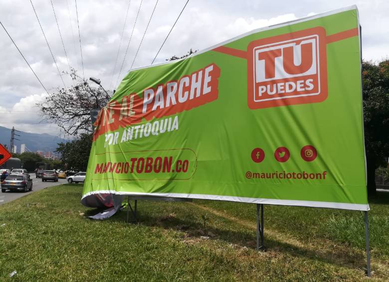 La publicidad estaba ubicada en la Autopista Sur. FOTO Cortesía