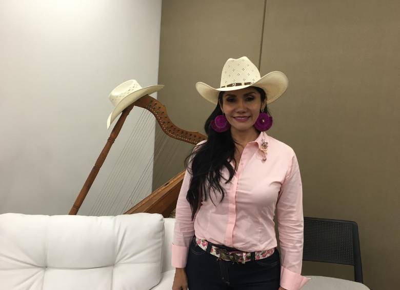 La senadora Amanda Rocío González resultó elegida como presidenta de la Comisión VI, a pesar de los acuerdos previos de su partido. FOTO COLPRENSA