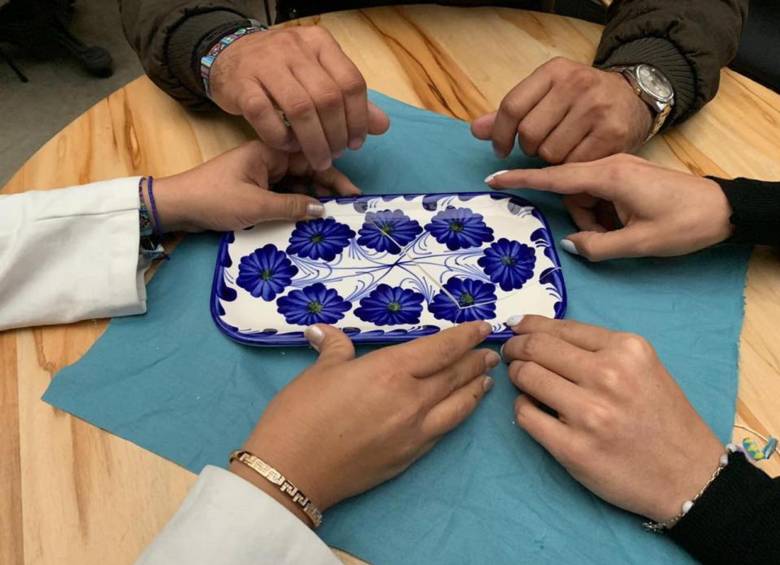 120 Víctimas del conflicto armado, entre ellas civiles y excombatientes, han participado en los talleres con técnicas novedosas para el perdón y la reconciliación. FOTO Fundación Prolongar.