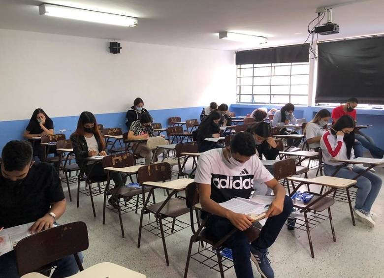 El 8 y 9 de noviembre se presentaron en Colombia las pruebas Saber 11. FOTO: Colprensa