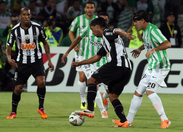 Imágenes del juego de cuartos de final de la Copa Libertadores-2014 entre Nacional y Mineiro con la presencia de Ronaldinho. FOTO JUAN ANTONIO SÁNCHEZ