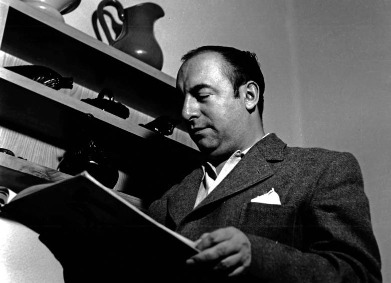 El viernes habrá una sentencia sobre la causa de muerte del poeta chileno. FOTO archivo 