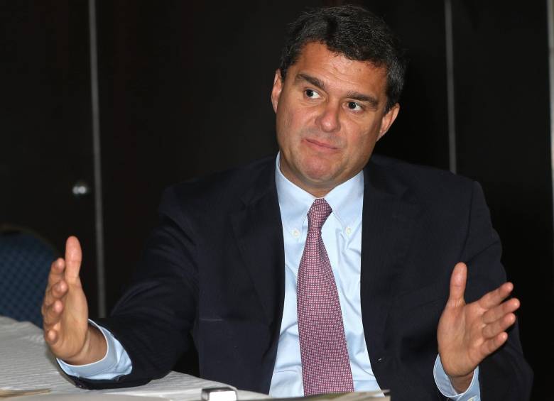 Se requieren $100 billones para vías 4G: Bancolombia