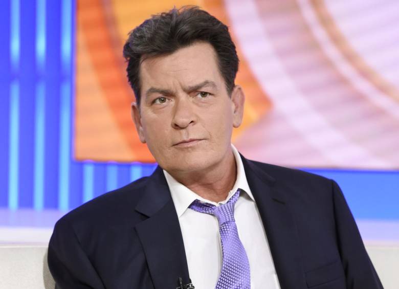 Charlie Sheen habló sobre su condición de salud en noviembre del 2015. FOTO AP