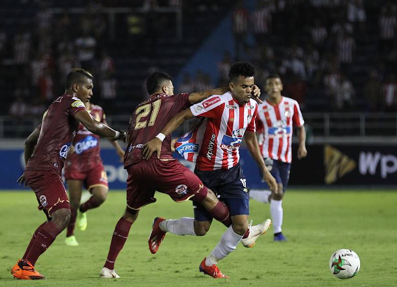 Junior superó la serie ante Tolima y celebró el título de la Superliga. FOTO COLPRENSA