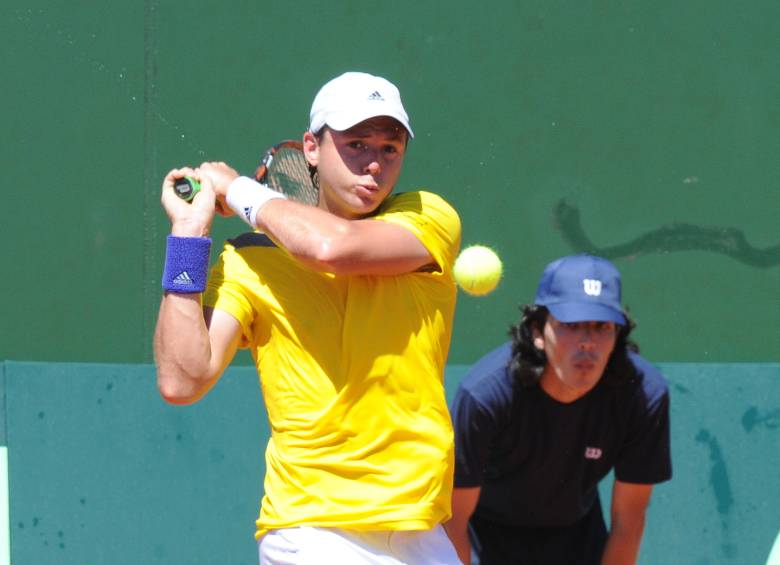 El antioqueño Alejandro González derrotó a primera hora a Pablo Cuevas, número 23 del ránking mundial. FOTO AFP
