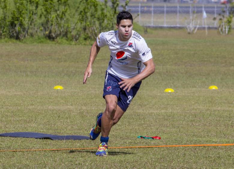 Mao Molina fue la figura de los rojos que el sábado jugarán con Nacional, que anoche enfrentaba al América. FOTO juan sánchez