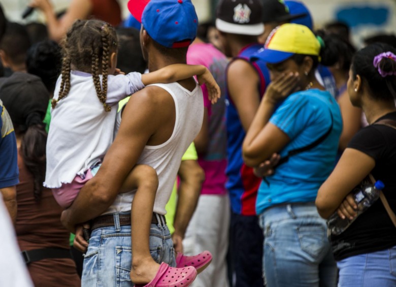 Migrantes venezolanos en la frontera con Colombia. Foto: Julio César Herrera Echeverri