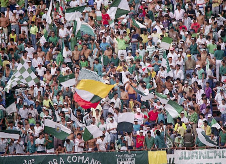 Nacional llenó dos estadios en menos de 24 horas. Se habla de una asistencia de 70.000 espectadores, sumando los asistentes en Bogotá (31 de mayo) y los que honraron al equipo en en Atanasio (1 de junio). FOTOs archivo