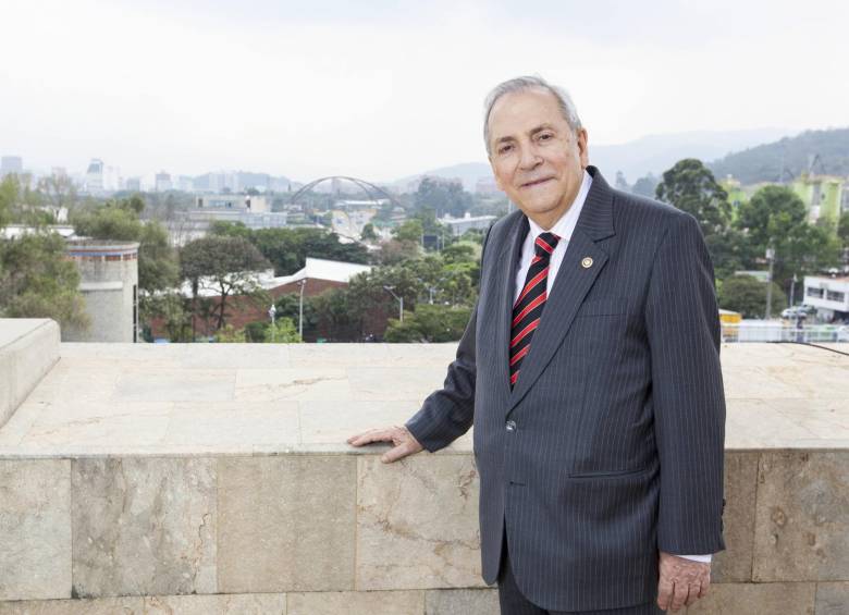 Jenaro Pérez fue reconocido en el 2015 como el empresario del año por parte del Diario La República. FOTO EDWIN BUSTAMANTE