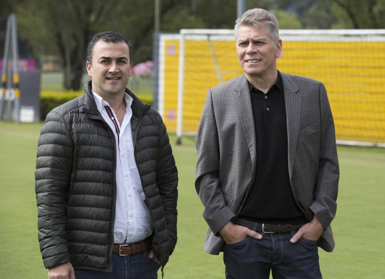 Juan David Pérez, presidente, y Paulo Autuori, director técnico, dos soportes del club verdolaga para enfrentar el momento crítico por causa de las demandas y sanción. FOTO Edwin Bustamante