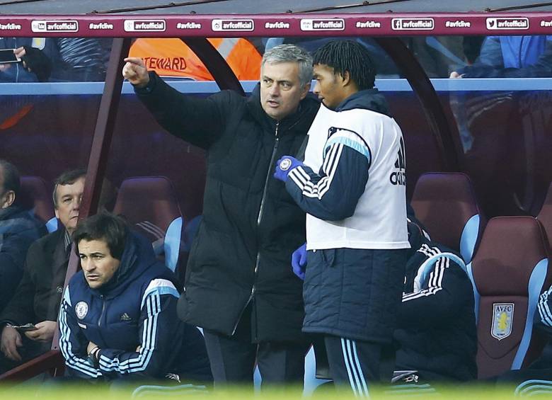 El volante colombiano Juan Guillermo Cuadrado debutó este sábado con el equipo inglés del Chelsea ante el Aston Villa. FOTO REUTERS