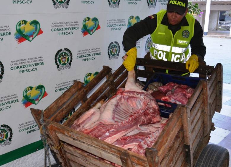 El alimento fue dejado a disposición de la autoridad competente para su desnaturalización, indicó la Policía. FOTO CORTESÍA