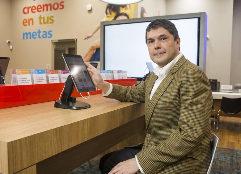 Jaime Alberto Upegui, presidente de Scotiabank Colpatria, apuntó que es importante que cada cliente evalúe las condiciones de estas alternativas. FOTO: Edwin Bustamante.