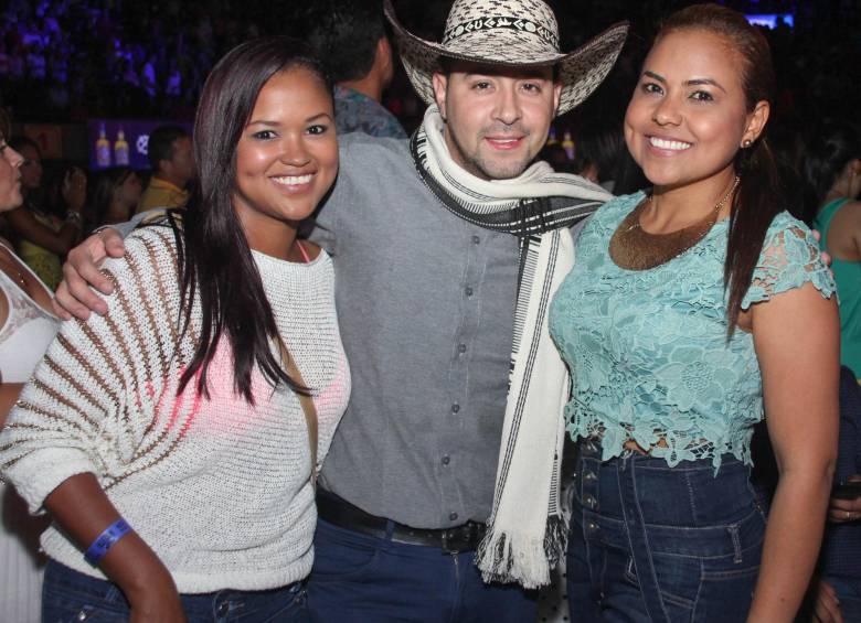 Deicy de la Ossa, Maurico Rojas y Zulay de la Ossa. Foto Cámara Lúcida.
