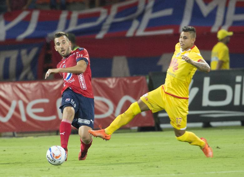Hoy Santiago Echeverría busca opciones distintas al fútbol para tener una forma de subsistir. FOTO ARCHIVO EDWIN BUSTAMANTE