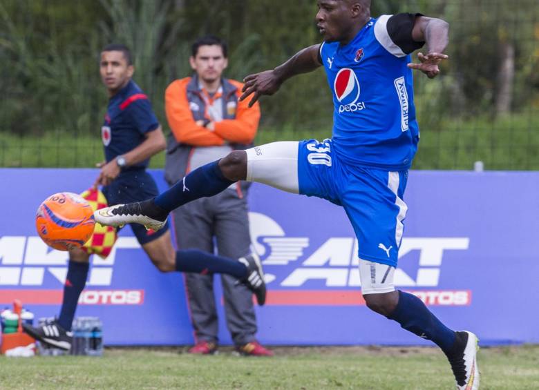 FOTO julio césar herrera