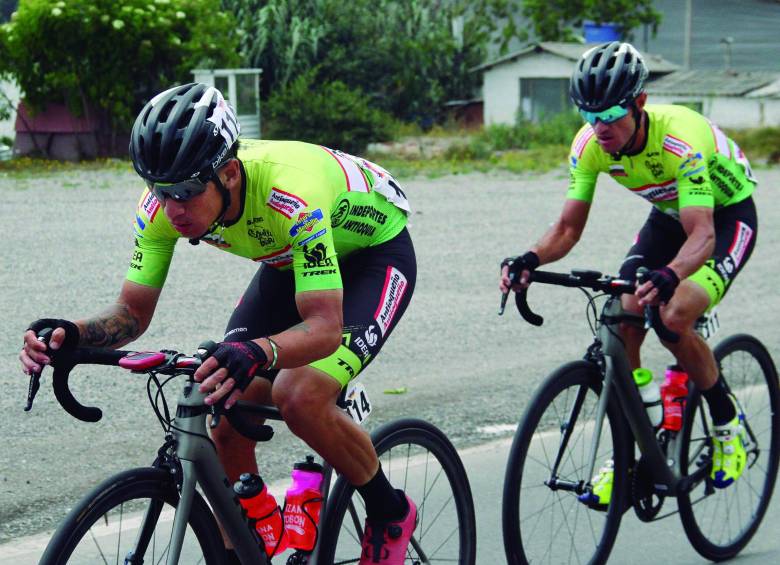 Édison y Danny Osorio, oriundos del municipio de La Estrella, conforman una importante sociedad para la escuadra Orgullo Paisa en el Clásico RCN. FOTO Diego sinisterra