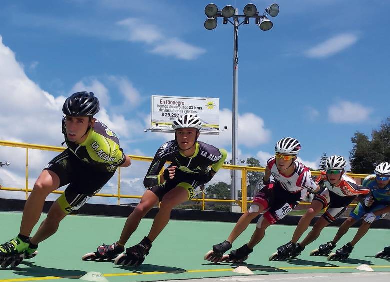 El patinódromo mundialista de Cali acoge la primera competencia deportiva de 2015. FOTO cortesía