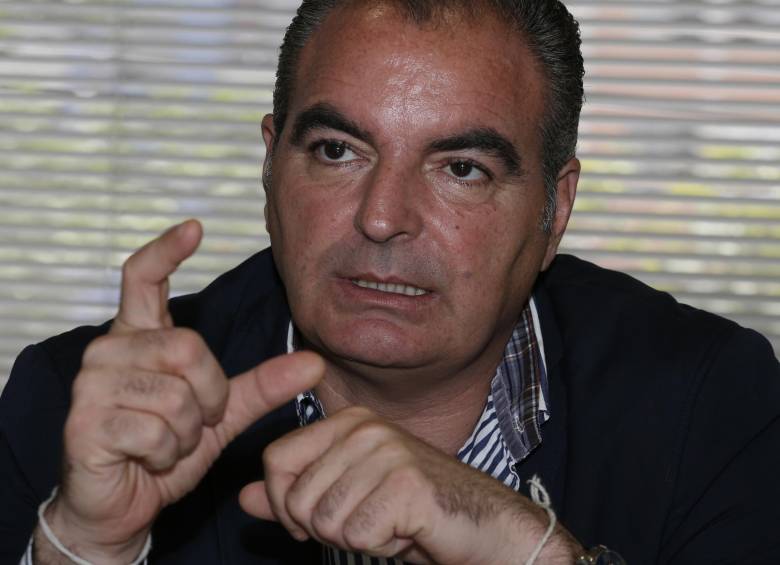 El ministro de Agricultura, Aurelio Iragorri, destaca que una gran meta es lograr que el país garantice la seguridad alimentaria sin tener que depender de las importaciones. FOTO HENRY AGUDELO