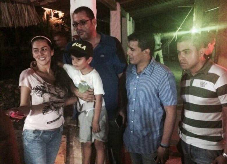 Jacobo ya está reunido con su familia. FOTO Cortesía Rosalba Zapata @CRZCbananeras