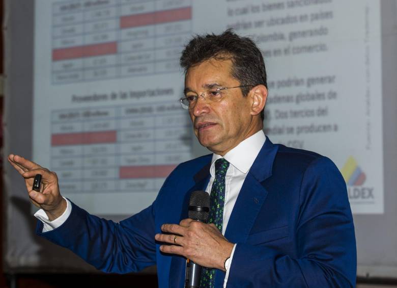 El crecimiento del comercio mundial depende de EE. UU. y China, según el presidente de Analdex, Javier Díaz M. FOTO Julio C. Herrera.