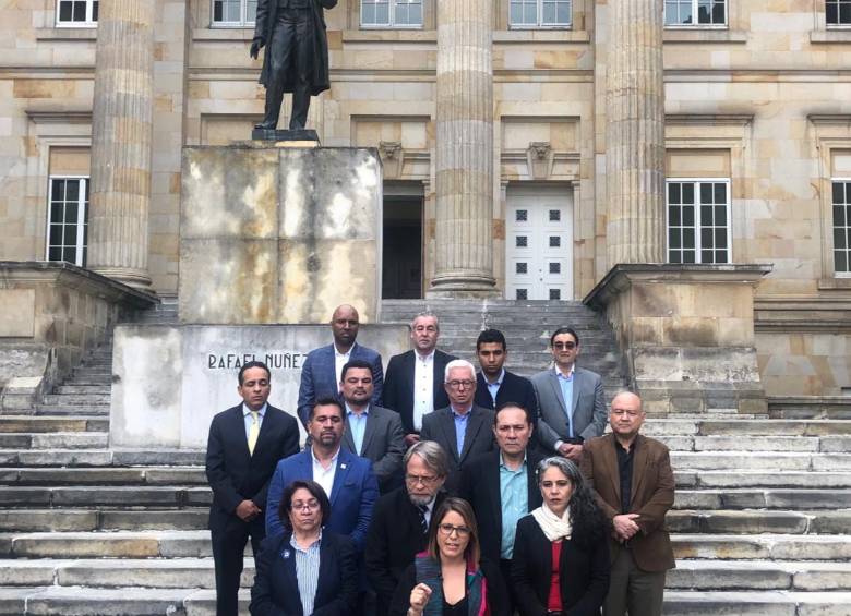 Hace 20 días, un grupo de congresistas de la oposición hicieron pública su decisión de rechazar las objeciones a la JEP. FOTO: Colprensa