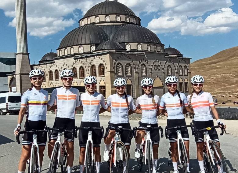 Tras las citas de este fin de semana, las integrantes del Colnago afrontarán dos carreras más en Turquía el 14 y 16. FOTO CORTESÍA