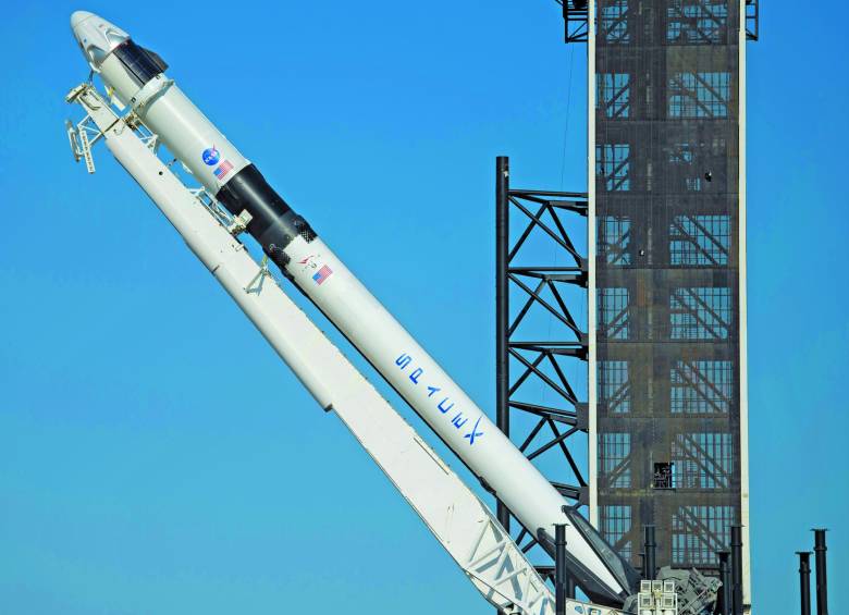 Cohete SpaceX Falcon 9 con la nave espacial Crew Dragon de la compañía SpaceX. Este sería lanzado el próximo 27 de mayo. Foto AFP