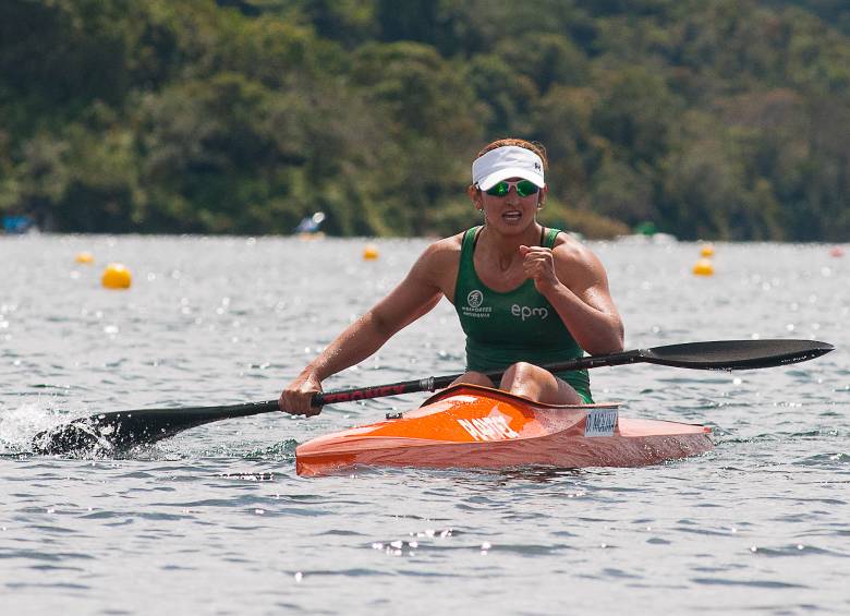 Diexe Narem Molina compite en las pruebas individuales K1 200 y K1 500 metros, además de la modalidad de botes por equipos K2 200 m. FOTO Cortesía MAURICIO CRUZ SCHWARZBERG