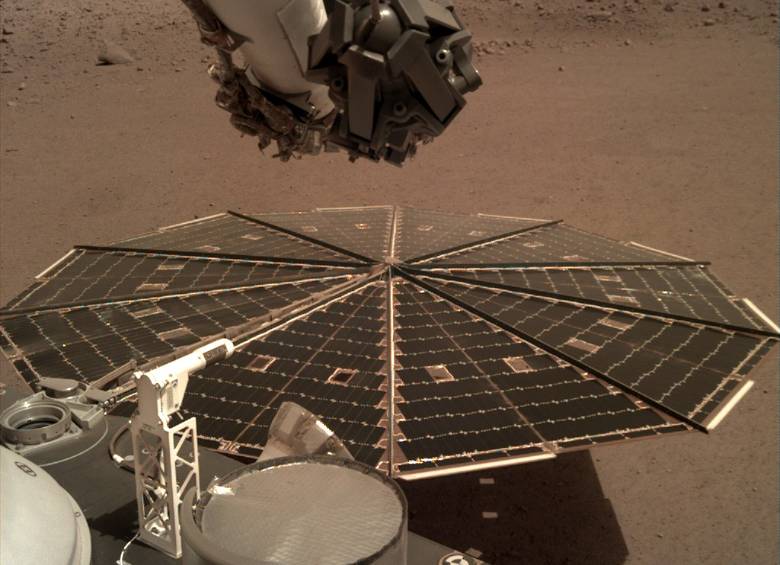 Así se ven los paneles solares de InSight. FOTO: Cortesía NASA