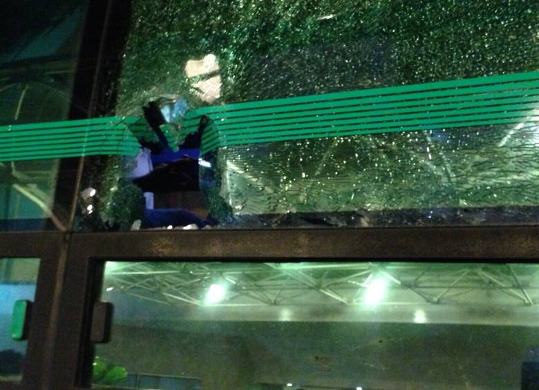 Bus del Independiente Medellín fue atacado en Ibagué